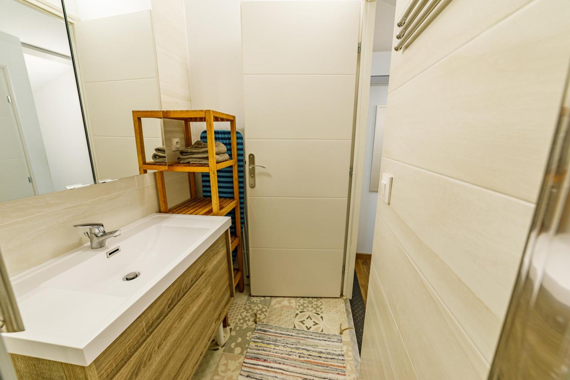T3 De Tourisme Voltaire Appartement